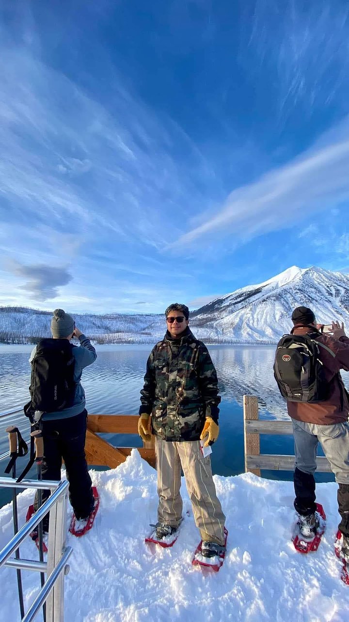 HALF DAY SNOWSHOE OR XC SKIING TOUR
