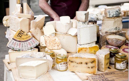 Tour a cheese factory and learn about English cheese by tasting it