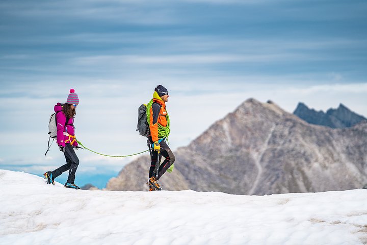 ScuoladiAlpinismoescialpinismoValdiSoleTrekkingArchivioAPTValdiSoleEstate2019TommasoPrugnola1