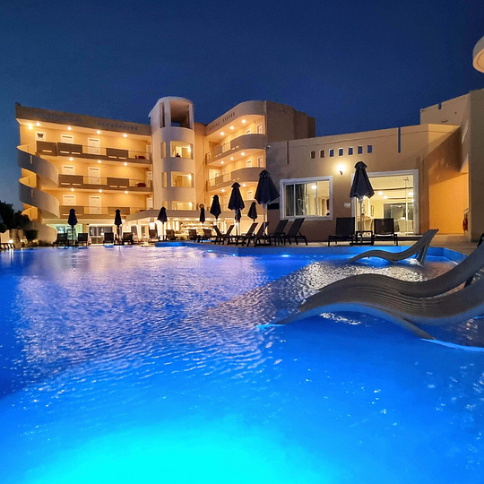 Relaxing Beach Hotel