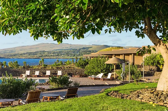 Stay in a gorgeous 5-star island retreat
