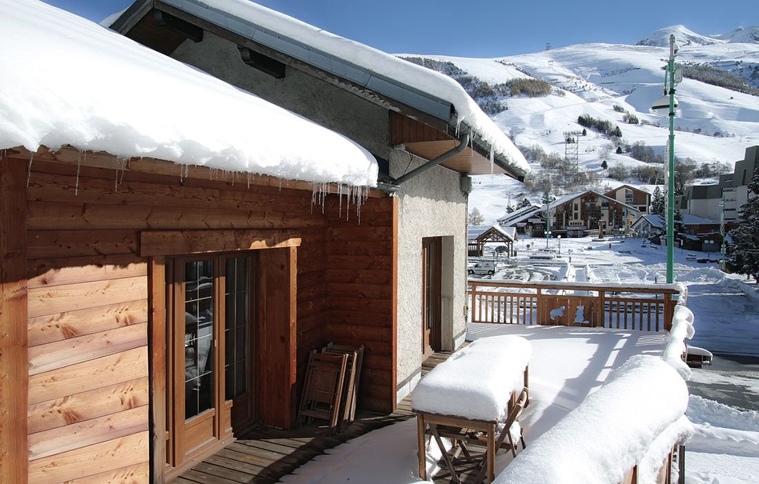 locationskilesdeuxalpeschaletodalysmarmotton1