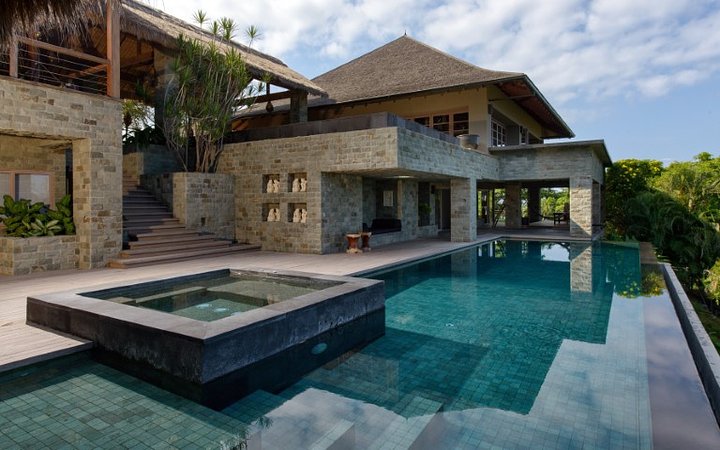 poollowerSmall