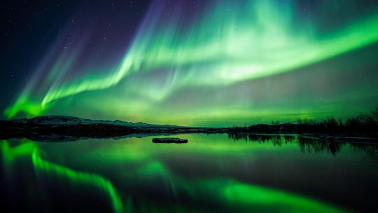northernlightslakethingvellirnationalparkiceland