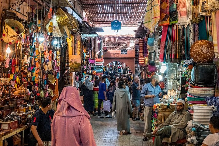 Marrakechmedinacolorssouktraditional
