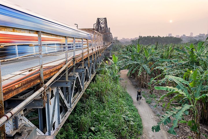 train hanoi vietnam travel package