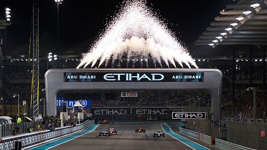 Complete Formula 1 Travel Itinerary: Maximizing Your Abu Dhabi Grand Prix Experience