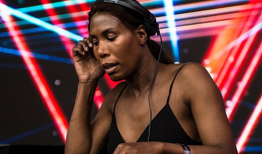 Honey Dijon