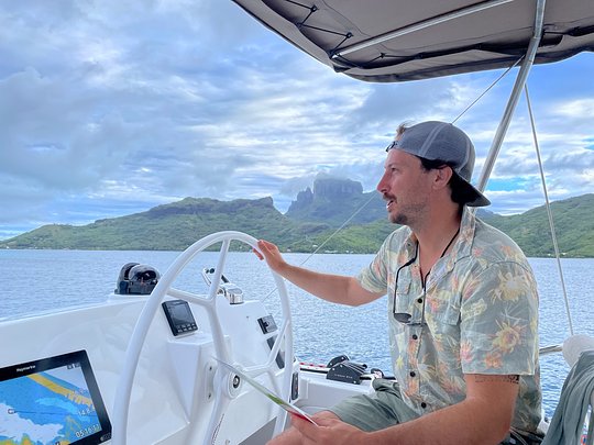SAILING LIFE
