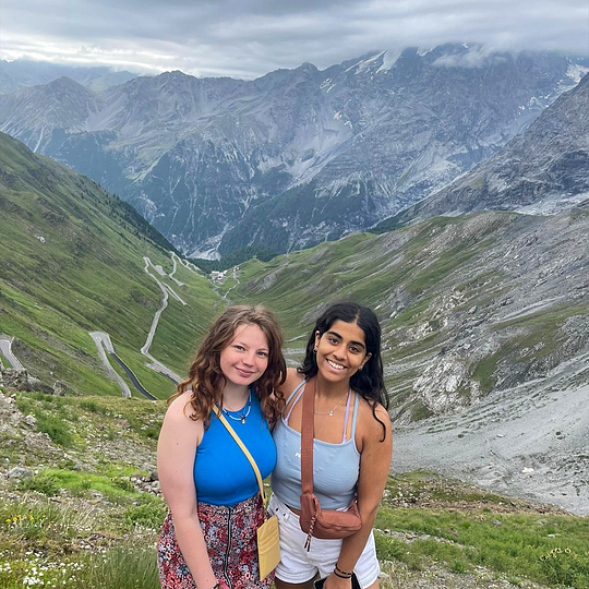 Navigate the Stelvio Pass