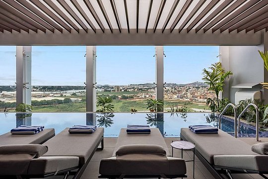 Arrive one day early in Antananarivo - Shared Room - October 28, 2026 - Price is per person. Each guest must book individually. 