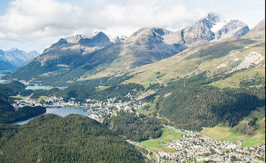 Enjoy the views from the top of Muottas Muragl 