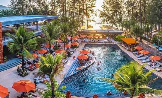 VIP at Cafe Del Mar Phuket