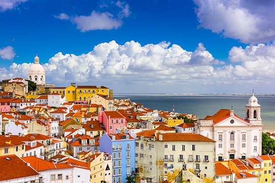 1-Day Trip Extension to Lisbon - Private Room