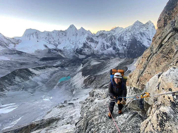 kookoo_escalada_ama_dablam_7