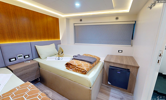 Cabin 8 (2nd Deck Twin En-Suit)