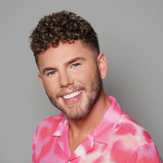 Dean McCullough