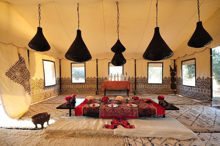 retreatcenterdiningtent