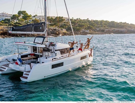 Phuket Luxury Yacht Party
