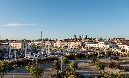 Stay in a fortified UNESCO World Heritage town