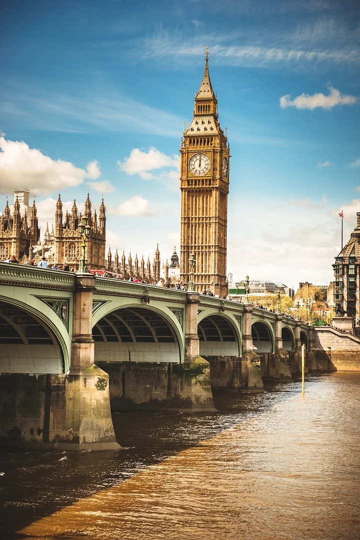 ThamesBigBeniStock532413089