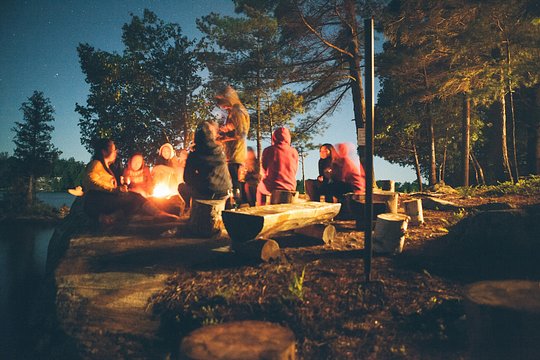 Camping Saturday Evening Price PP.