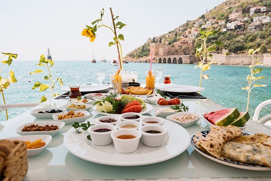 Brunch mediterráneo a bordo