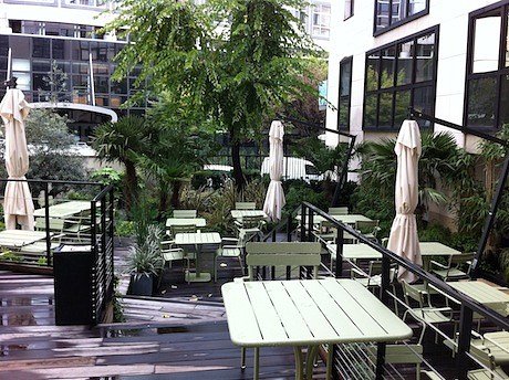 outdoorterraceinresto111
