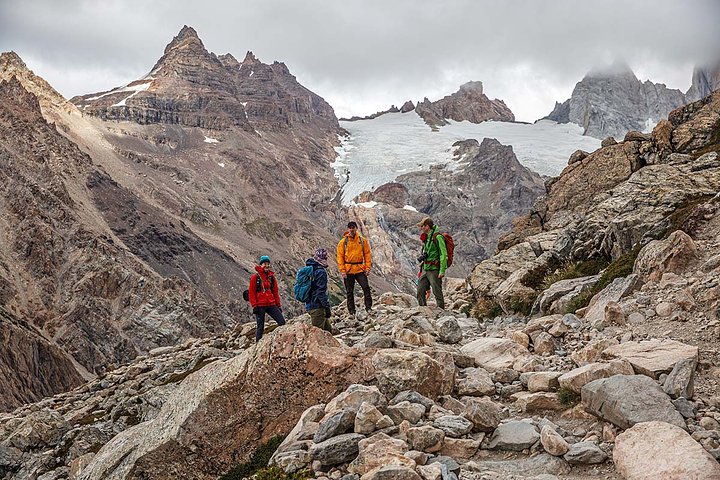 GrouphikinginPatagonia