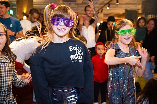 KIDS PARTY PACKAGE FOR BIRTHDAY TABLES (PLEASE DO NOT PURCHASE IF YOU'RE NOT BOOKING A TABLE)