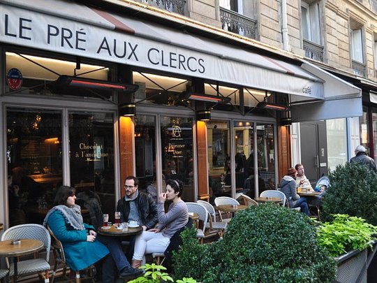 Dinner at the restaurant immortalized by the Impressionists