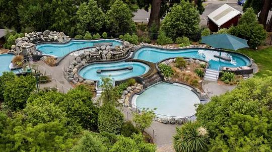 Relax at Hanmer Springs thermal pools