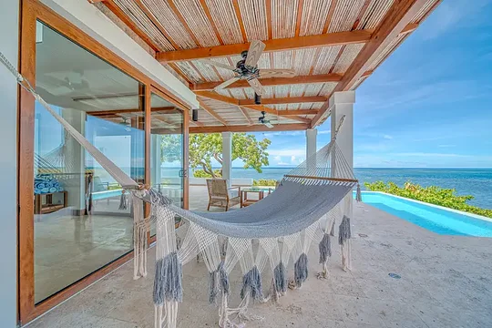 Master Villa with Pool & ocean view (9 people - 5 beds)