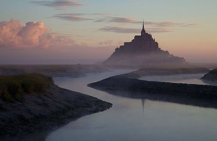 MontSaintMicheldawn