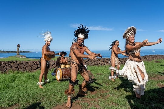 Immerse yourself in the rich traditions of the Rapa Nui people