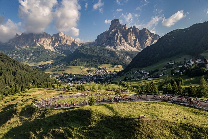 MaratonadlesDolomitesfreddyplaninschekPassoCampolongo