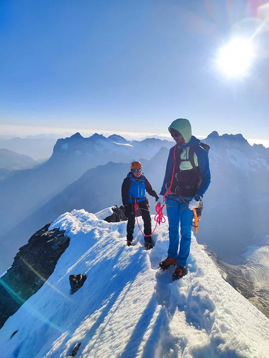 Eiger (3,970m) with preparation 5 days (1 person)