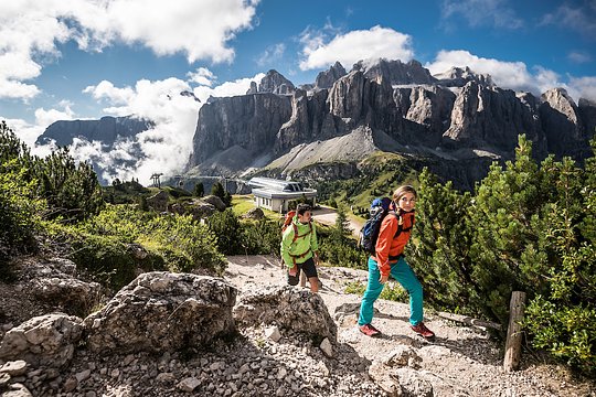 Alta Via 1 Dolomites Trek