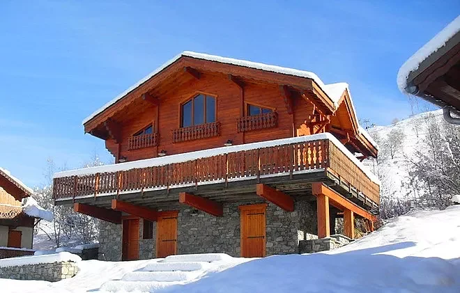 tmp845D_locationskilesdeuxalpeschaletodalyspanorama4.jpg2