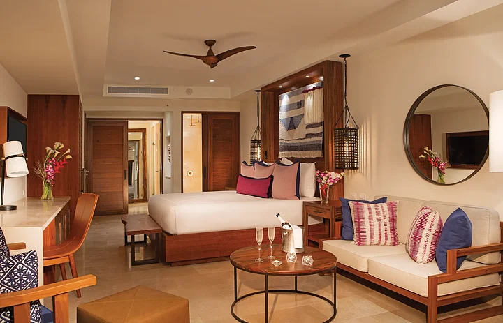 Junior Suite Pool View