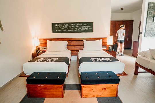 Bay vista Hotel