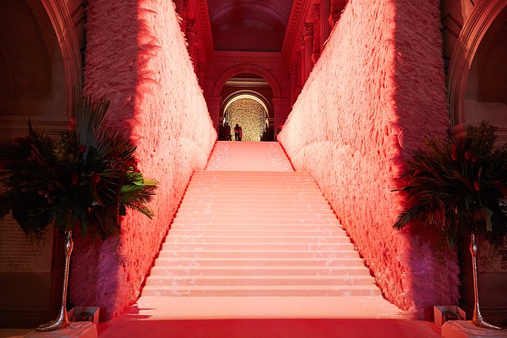 00306CTmetgala19greatHall