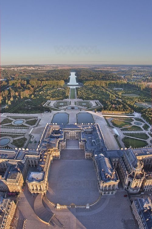 Versaillesaerial2