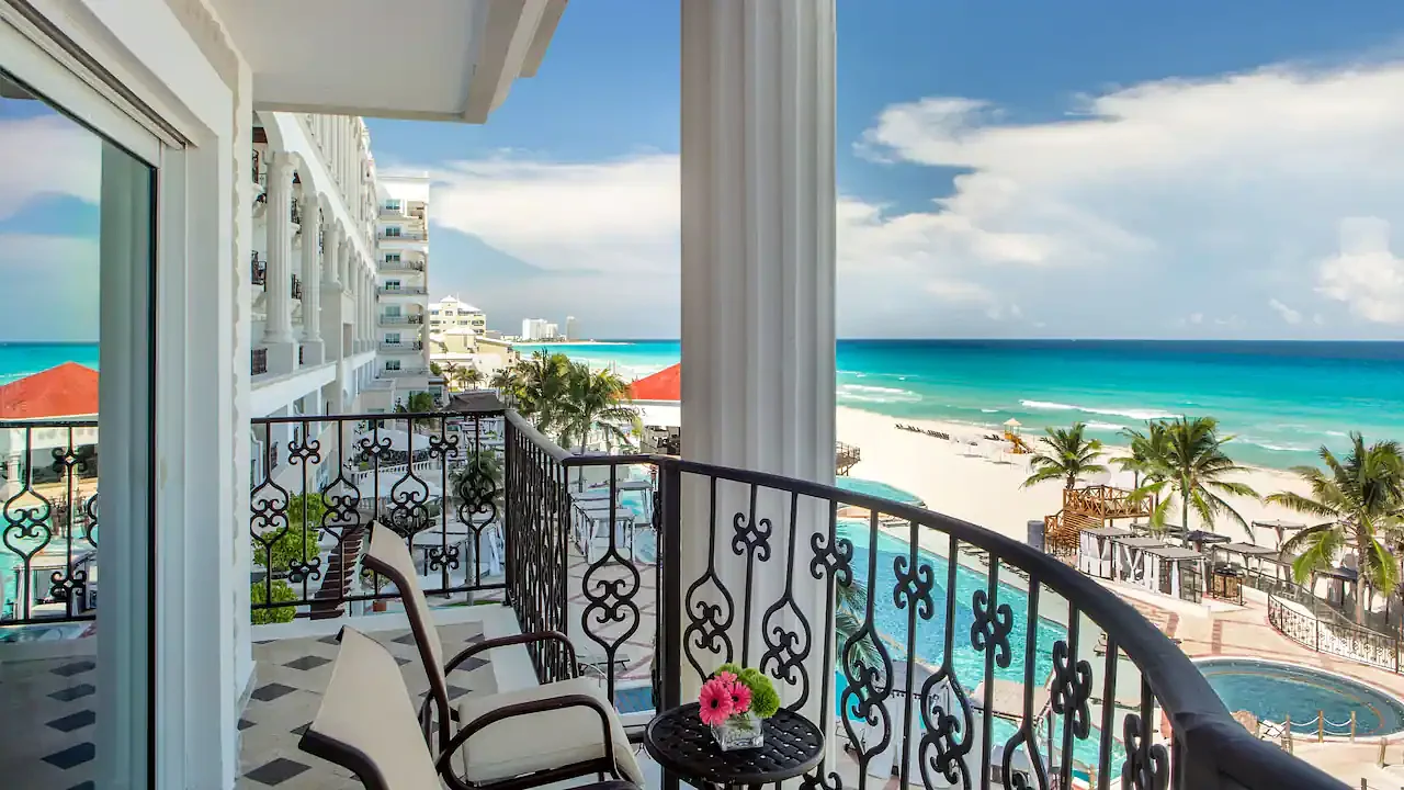 Balcony Suite