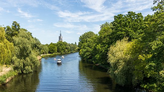 Experience a steamer cruise along the Havel River in Potsdam