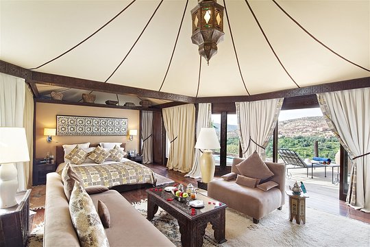 Kasbah Tamadot: Berber Tents