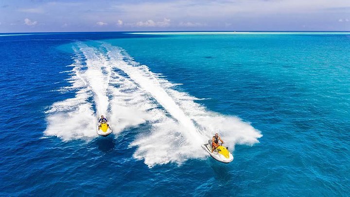 maldivesjetskirent900x507