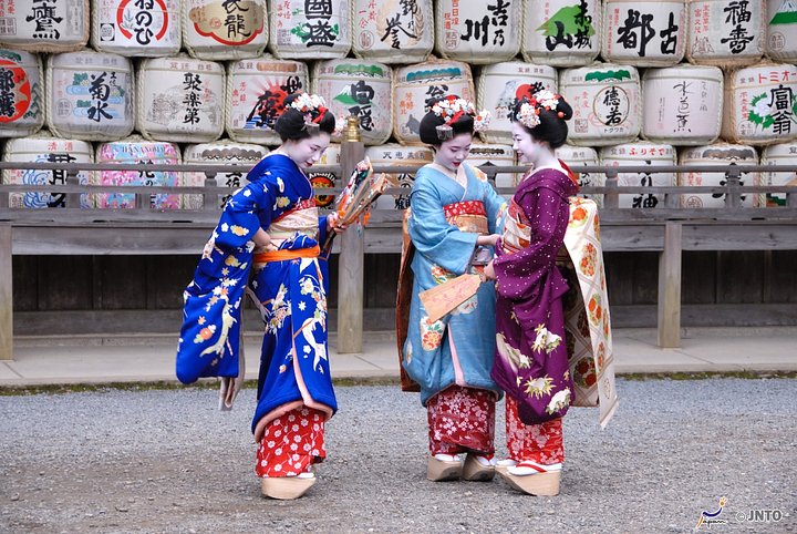 KyotoMatsuoTaishaShrineMaiko2