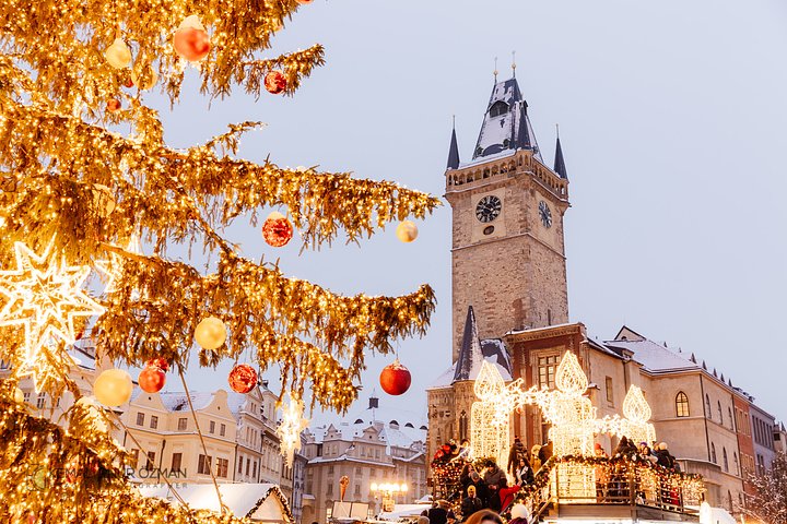 praguechristmasphotosoldtowndecembersnowy3