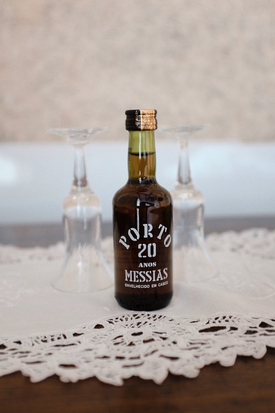 Enjoy a port tasting in Porto